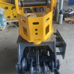 GẮP GỖ LÙN 4 RĂNG XE 75